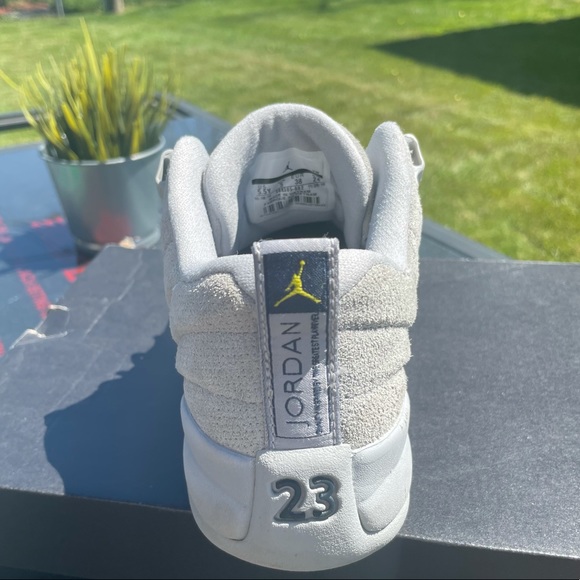 Jordan 12 Retro Low Wolf Grey - Picture 4 of 4